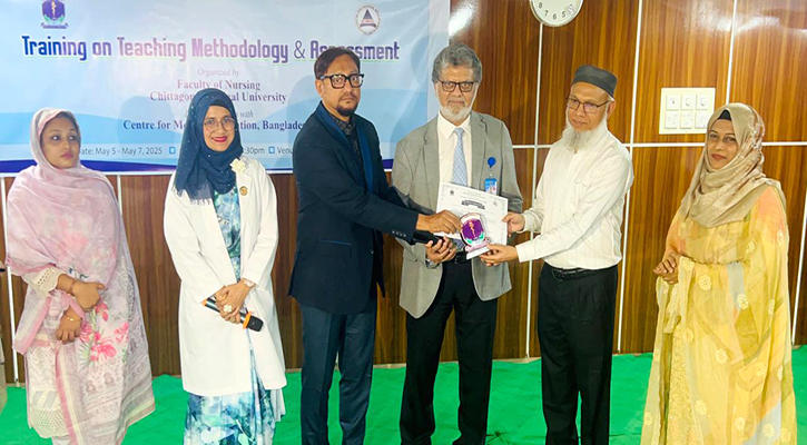 নার্সদের মানোন্নয়নে আরো বিনিয়োগ করা উচিত: মেয়র শাহাদাত